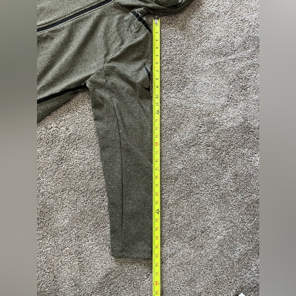 NEW with tags -Men’s Nike Training Zip-up Hoodie - Picture 7 of 11